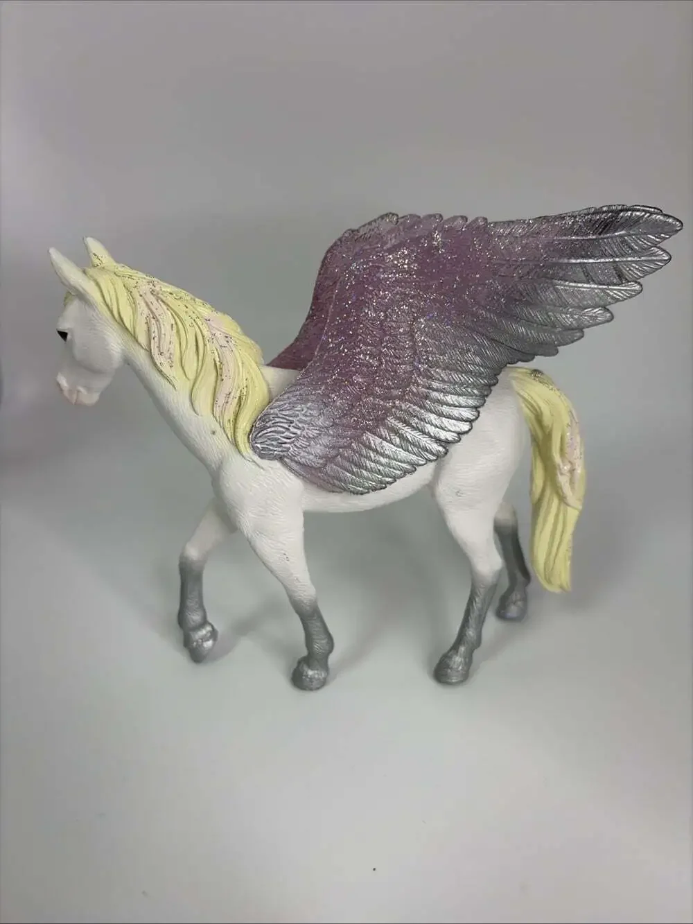 Schleich White Pegasus Winged Horse Mythical Fantasy Figure 2015